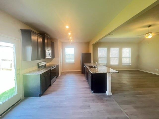 Building Photo - 316 Sweet Pea Ln