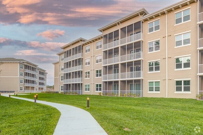 Building Photo - The Reef at Winkler