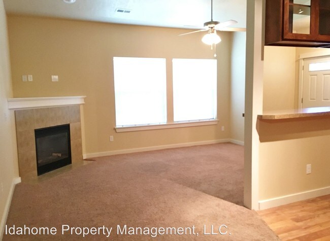 Building Photo - 2 br, 2 bath House - 9161 W Brogan Dr