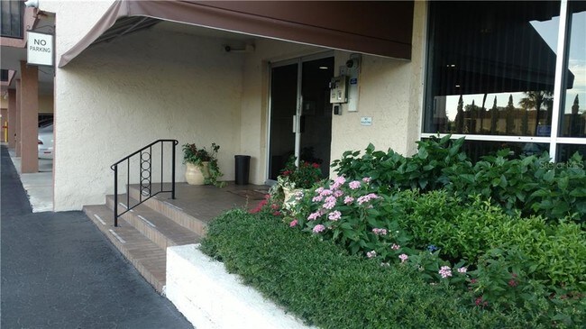 Foto del edificio - 2901 26th St W