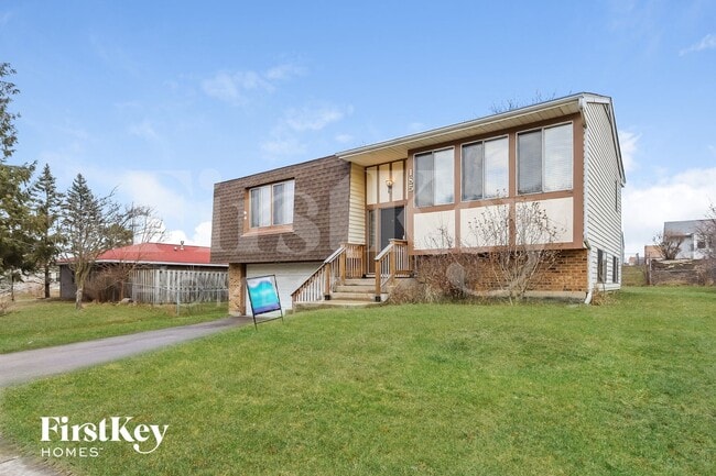Building Photo - 185 Mulford Dr