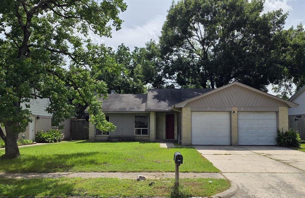 Primary Photo - 22819 Carter Gate Dr