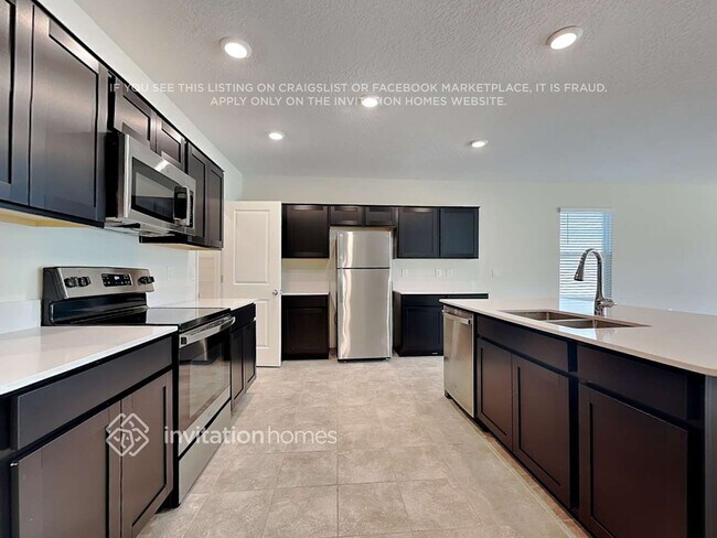 Foto del edificio - 4211 Bull St