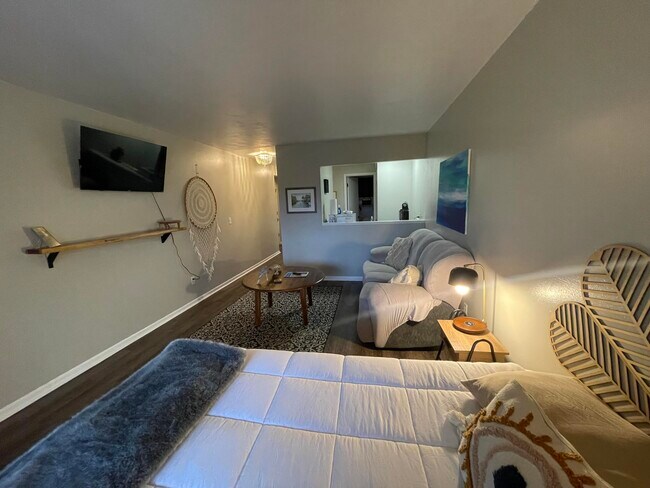 Foto del edificio - 300 Yacht Club Dr