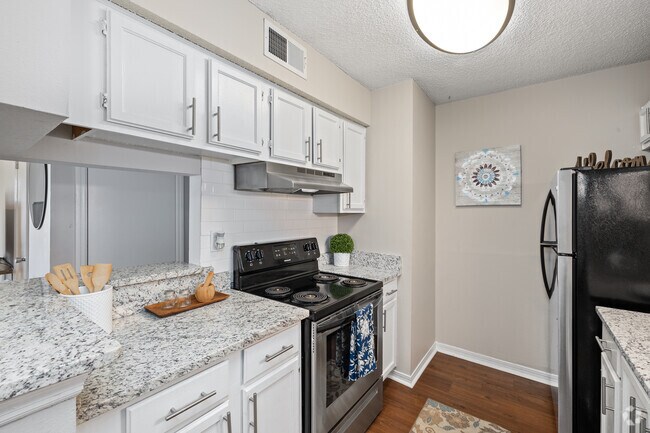 2 habitaciones, 1 baño - 1014 pies cuadrados - Cocina - Hunters Pointe