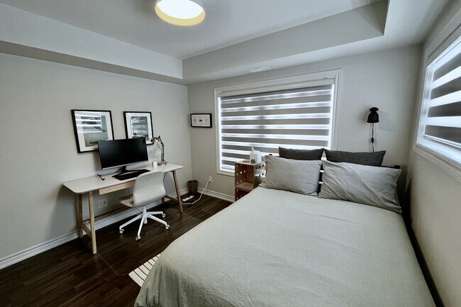 Building Photo - 2 Cove Ct