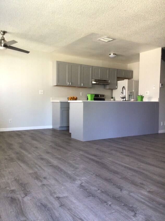 4410 Calandria St Unit B, Stockton, CA 95207 Condo for Rent in