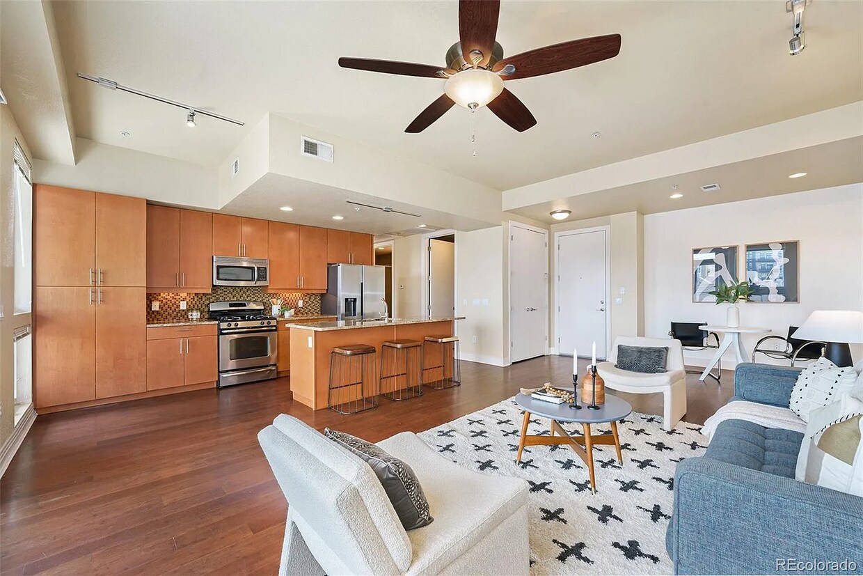Primary Photo - 2460 W 29th Ave