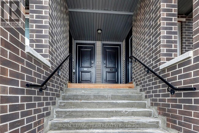 Photo du bâtiment - 36 Affinity Private