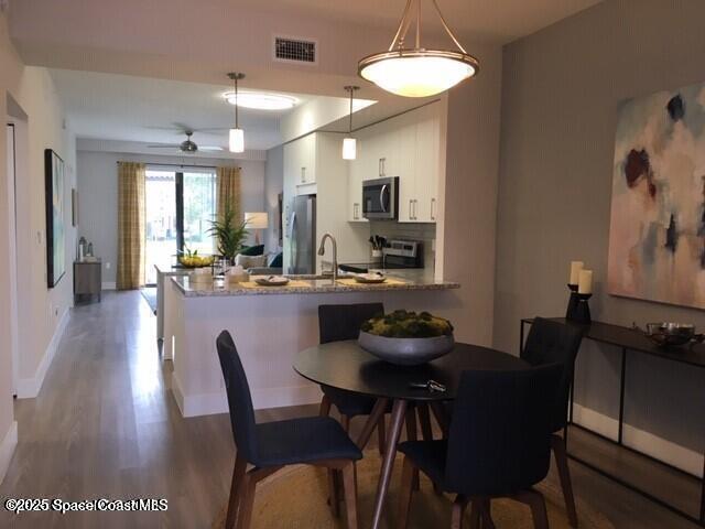 Building Photo - 2750 Bosque Cir