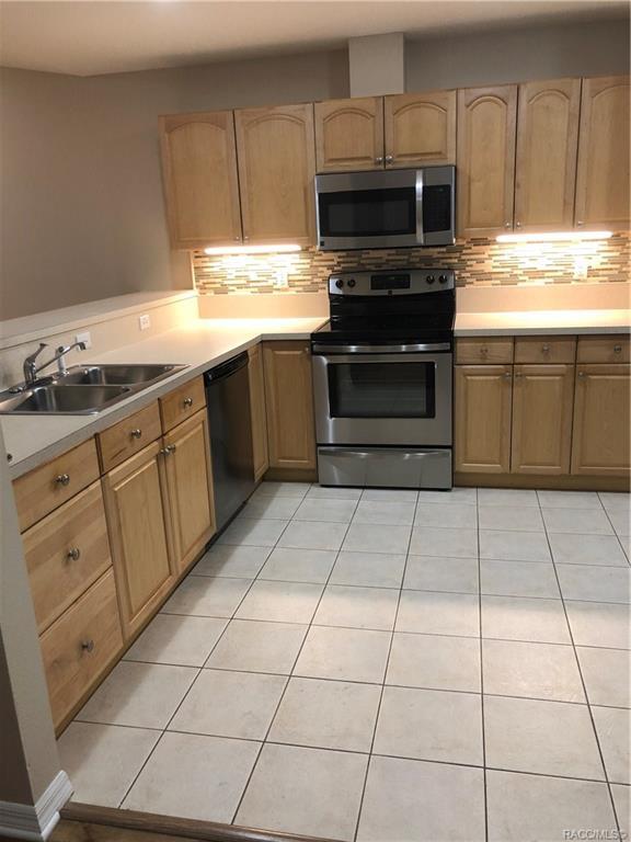 Foto del edificio - 5350 W Oak Park Blvd