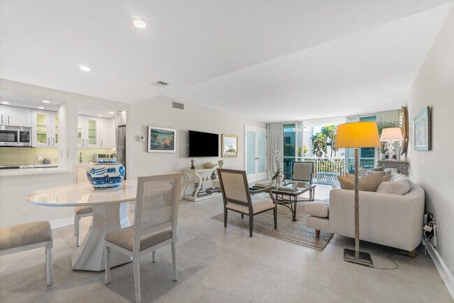 Foto del edificio - 2780 S Ocean Blvd