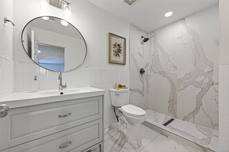 Building Photo - 16535 Oat Mill Dr