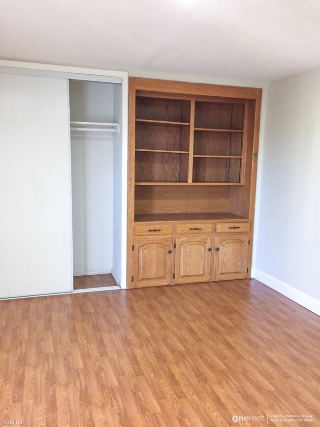 Foto del edificio - 3096 Middlefield Ave