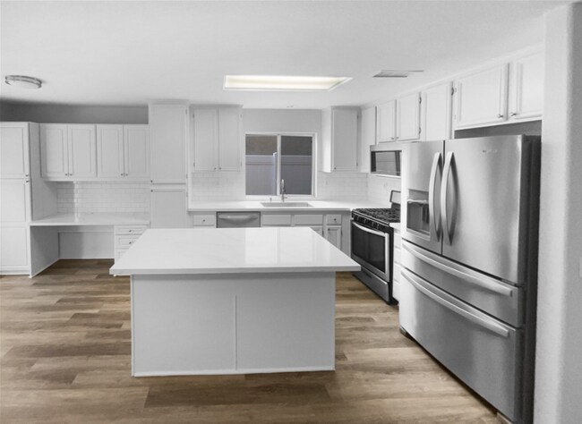 Foto del edificio - 758 Hillview St