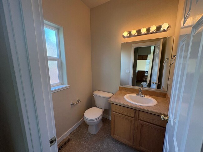 Foto del edificio - 2509-2509 SW Cascade Mountain Ln
