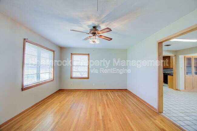 Foto del edificio - 315 Estates Dr