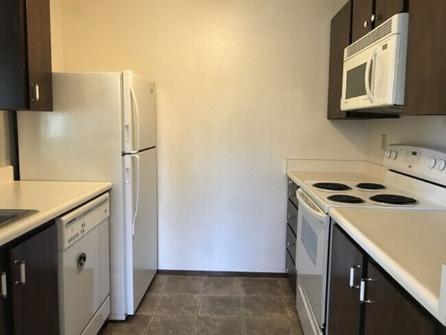 Foto del edificio - Great 1br 1bath Condo w/Tennis court/swimm...