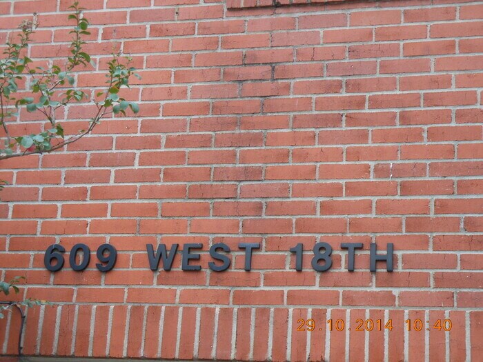 Primary Photo - 609 W 18th St