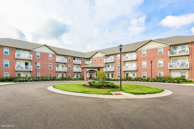 Building Photo - 1 br, 1 bath Apartment - Greensburgh Manor