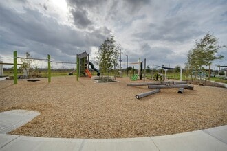 Building Photo - 10942 Tawny Rdg Dr