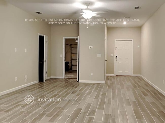 Building Photo - 13219 Shore Grass Dr