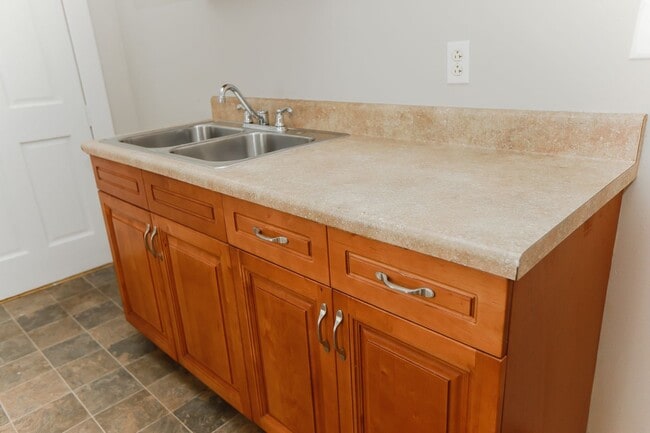 Building Photo - 1439 Moultrie Ave