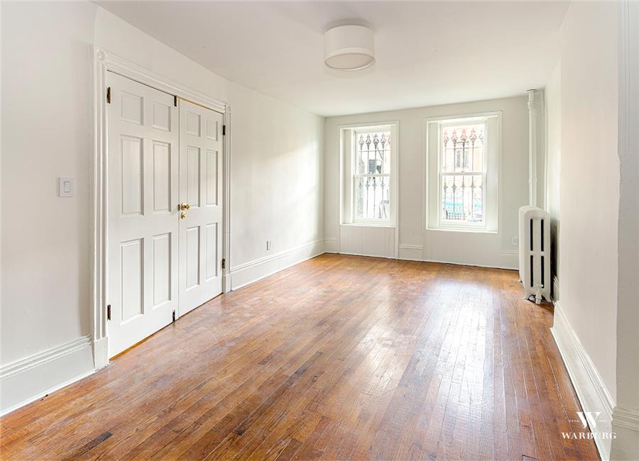 Primary Photo - 326 Decatur St