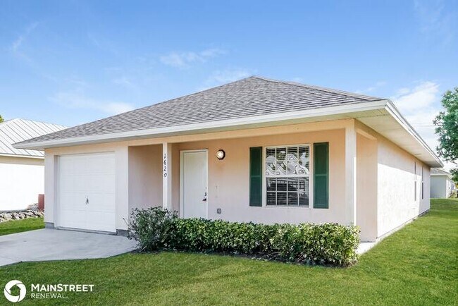 Building Photo - 1620 20th Ct SW, Vero Beach, FL 32962