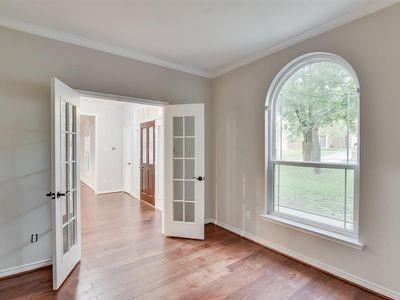 Foto del edificio - 1081 Woodbriar Dr