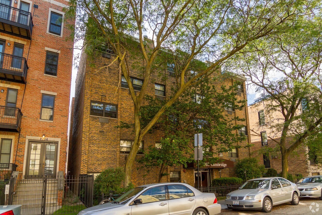 Building Photo - 3160 N Cambridge Ave