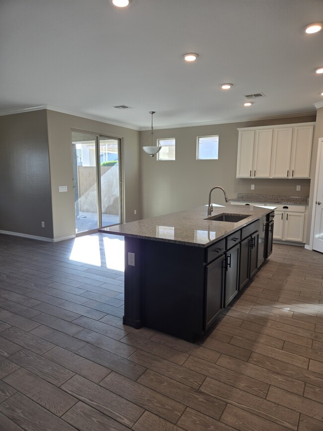 Kitchen/Dining - 19975 W Glenrosa Ave