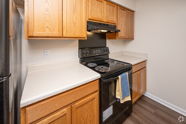 Interior Photo - Meadowbrook Apts REO