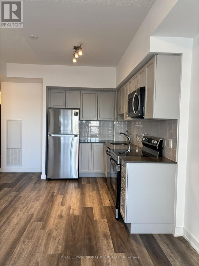 Photo du bâtiment - 1480 Bayly St