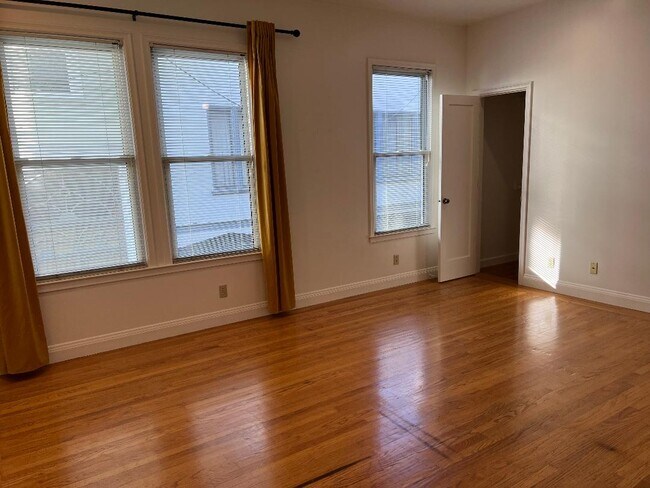 Foto del edificio - 45 Lynch St