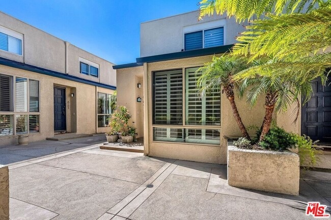 Foto del edificio - 7301 Vista Del Mar