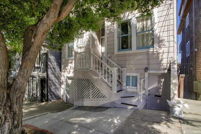 Building Photo - 757 Rhode Island St
