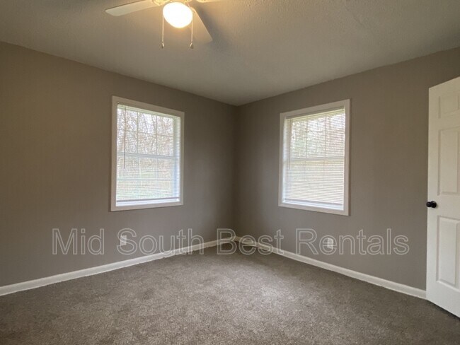 Building Photo - 688 Nonconnah Rd