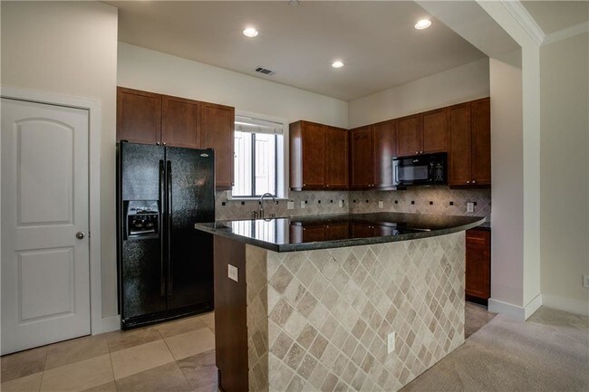 Foto del edificio - 4211 Rawlins St