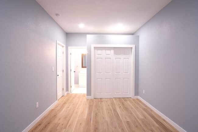 Building Photo - 1663 Gene Rd