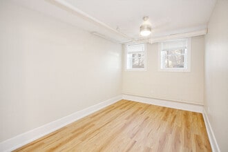 Building Photo - 980 Wolseley Apartment