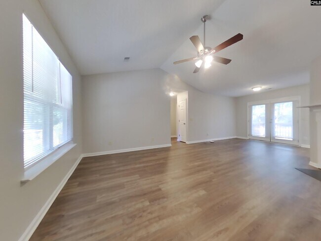 Foto del edificio - 14 Iron Spot Cir