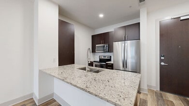 Interior Photo - 322 on North Broad
