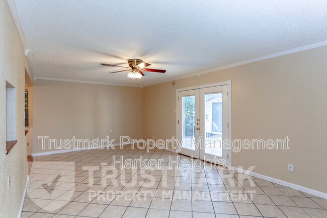 Foto del edificio - 417 Cottonwood Dr