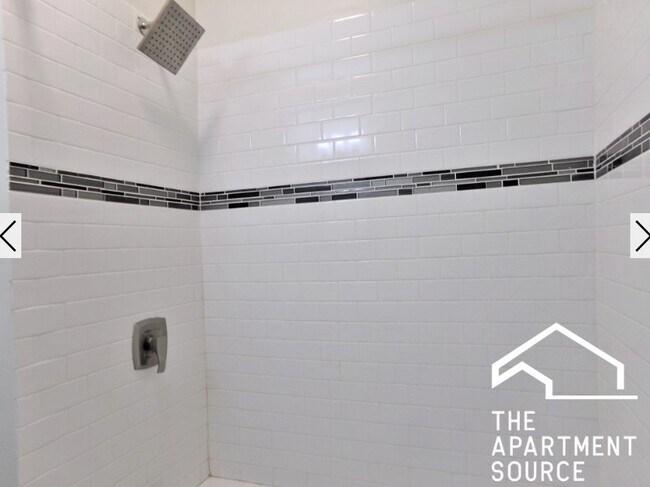 Foto del edificio - 2129 N Dayton St