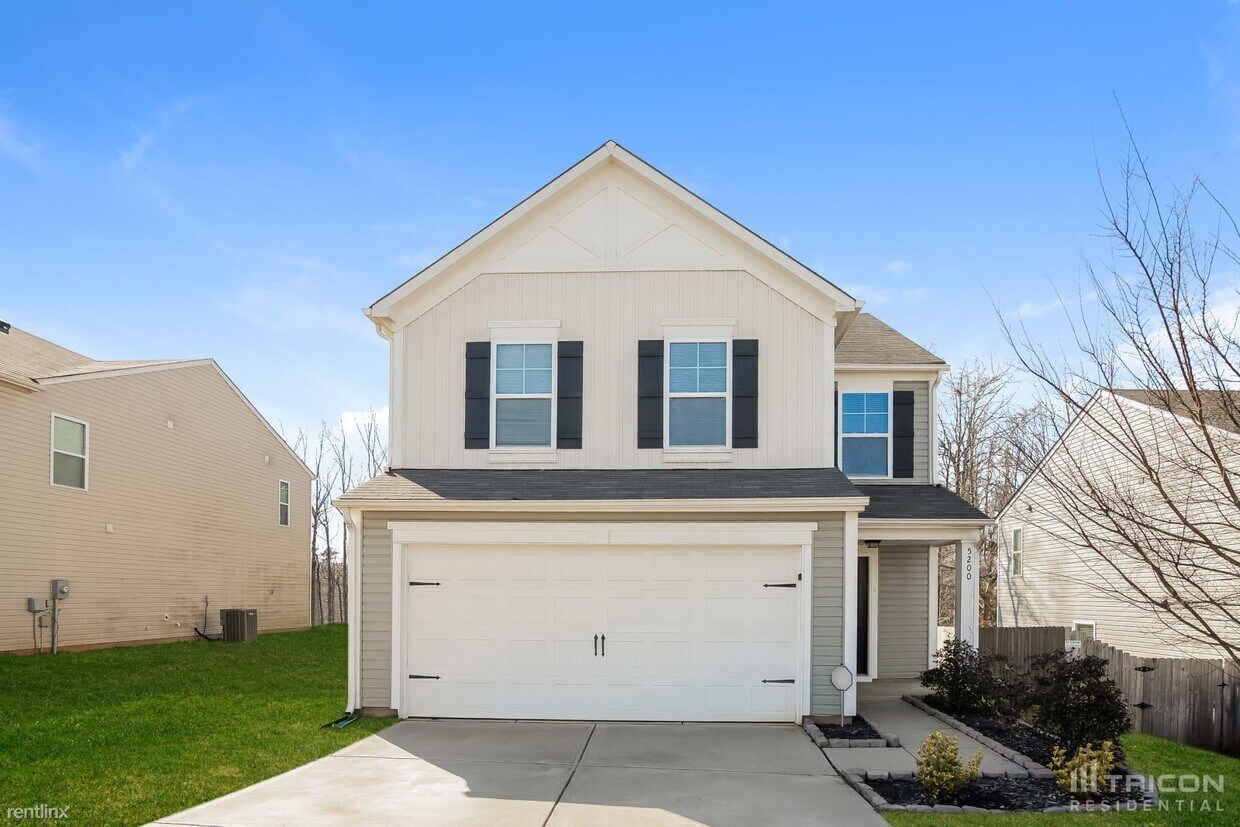 Foto principal - 5200 Tomsie Efird Lane