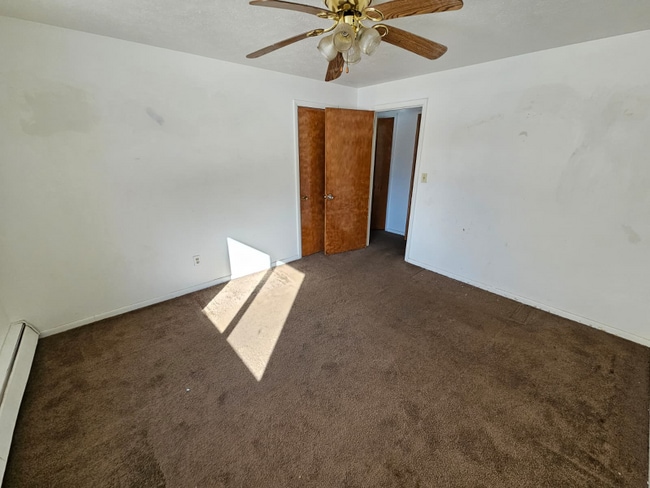 Foto del edificio - 1885 N Taylor Rd