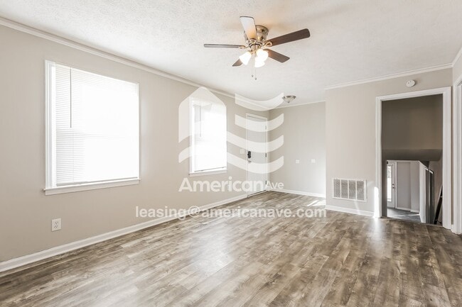 Building Photo - 45 Carriage Dr