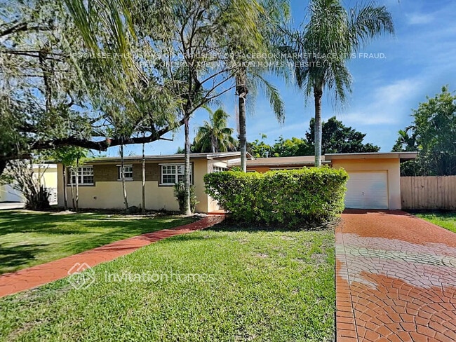 Building Photo - 9620 Thanksgiving Dr