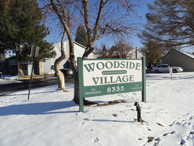 Foto del edificio - 8335 Fairmount Dr